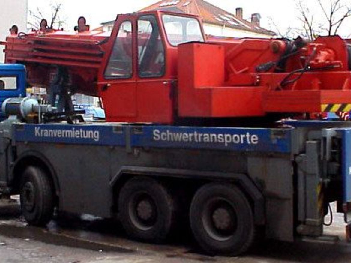 MAN Montagekran für Spezialkraneinsätze