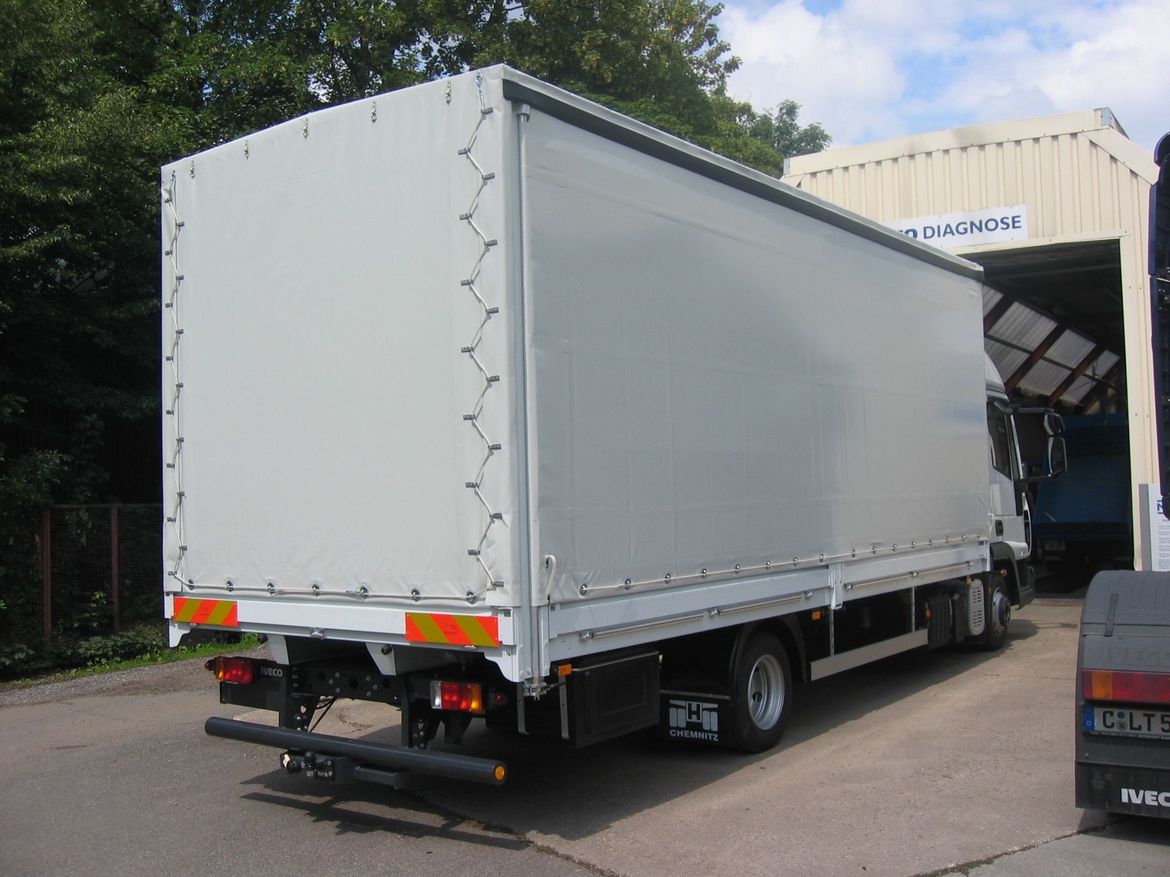 IVECO Pritsche für Stückguttransporte