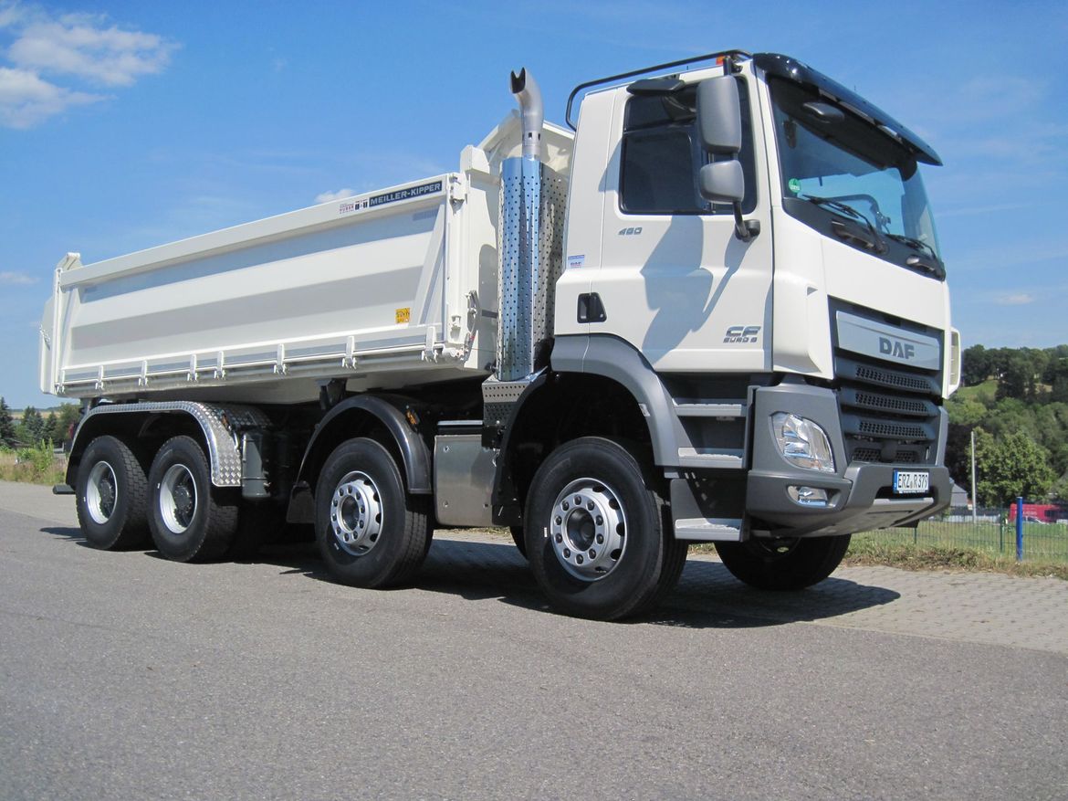 DAF Dreiseitenkipper für Schüttguttransporte