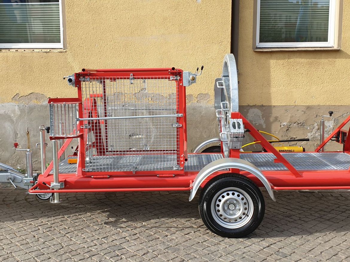 CFBH Kommunaltechnik für Baumbiegesimulator
