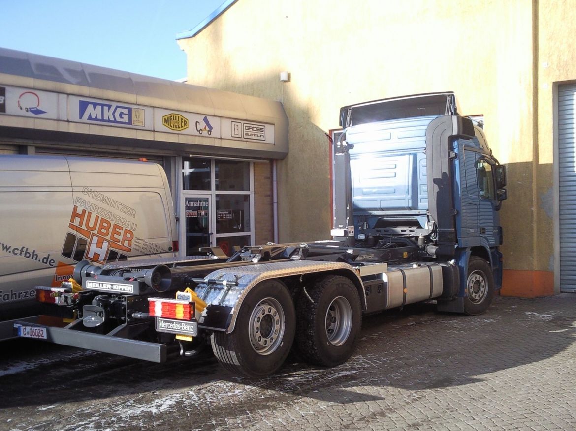 MB Abrollkipper für Abrollcontainertransporte