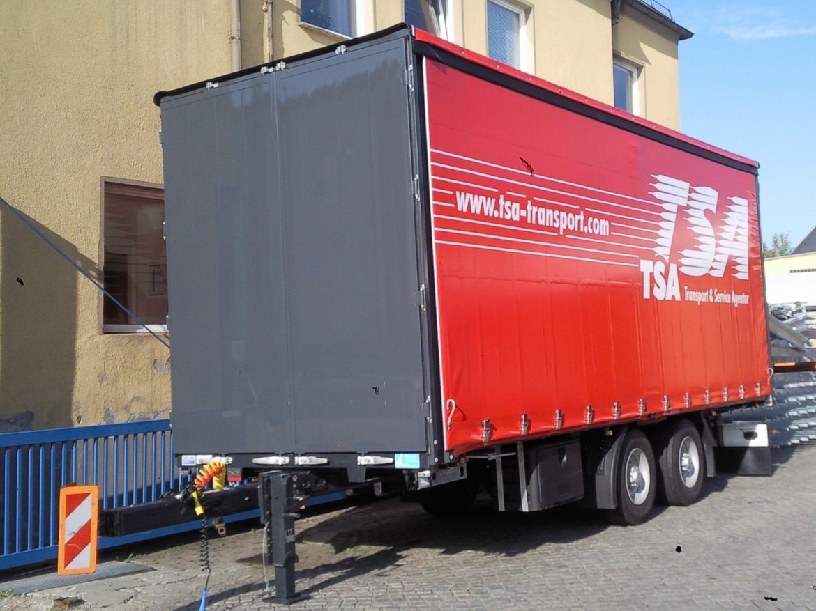 CFBH Pritschenanhänger für Stückguttransporte