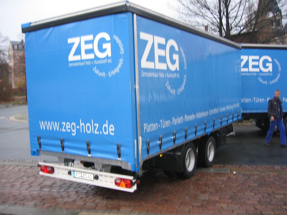 Sonstige Zentralachsanhänger mit Pritschenaufbau für Stückguttransporte