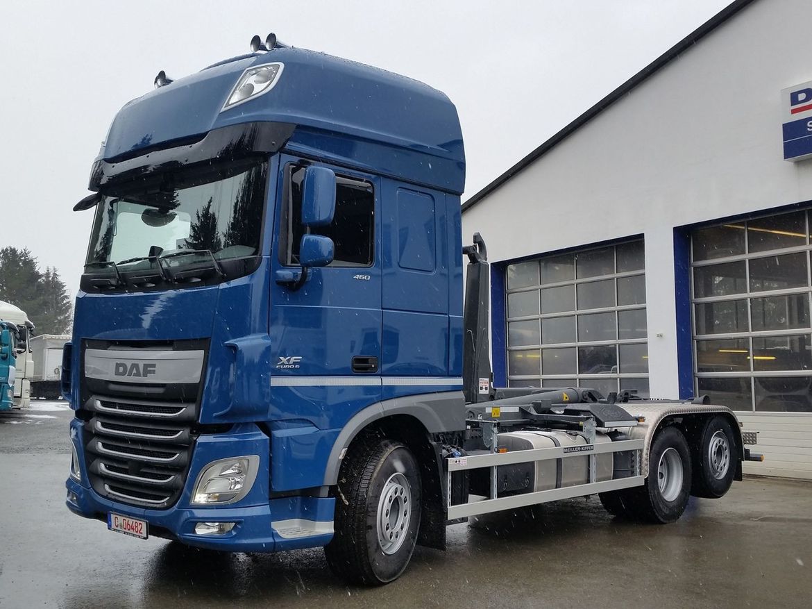 DAF Abrollklipper für Abrollcontainertransporte