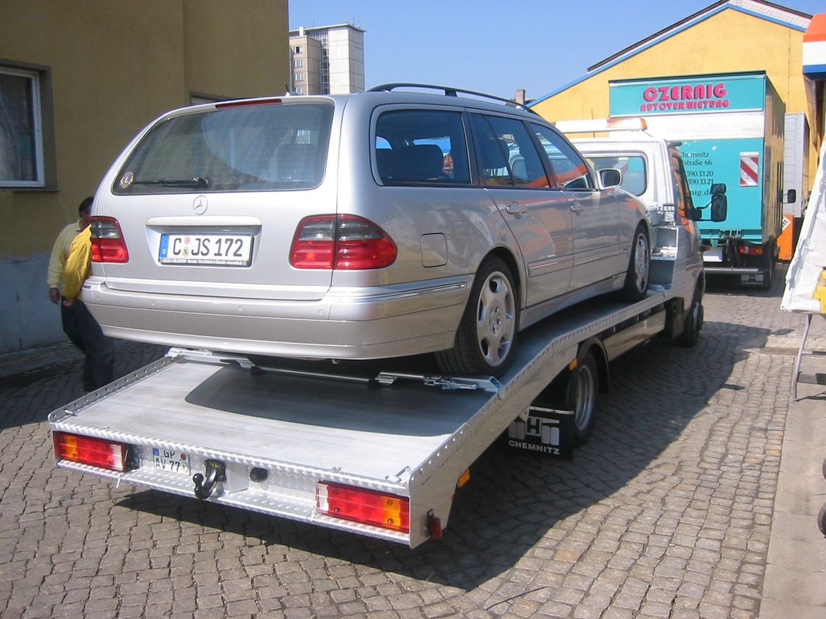 MB Abschleppplateau für PKW-Transporte