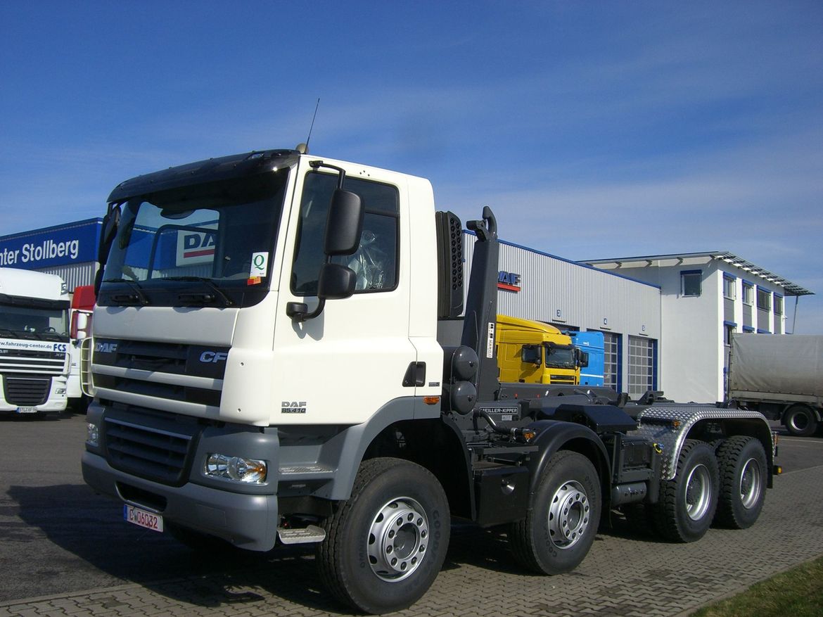 DAF Abrollkipper für Schüttguttransporte