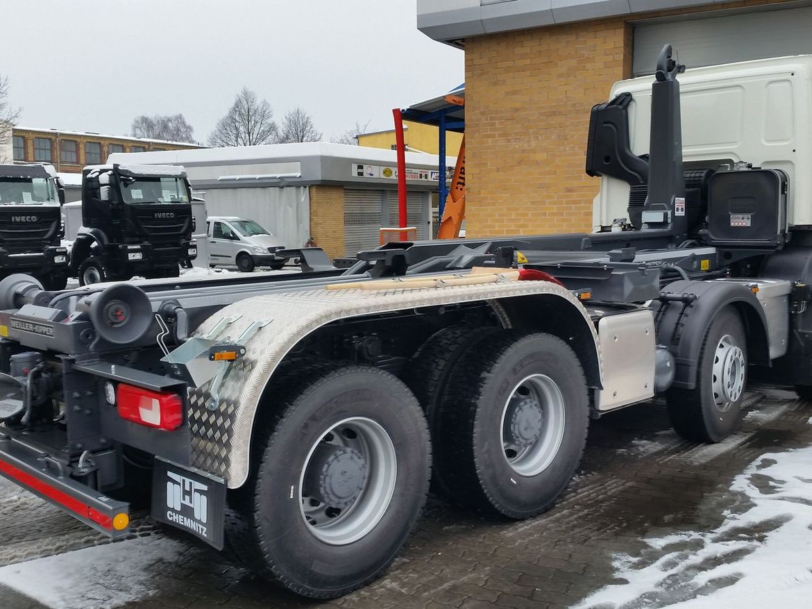 DAF Abrollklipper für Abrollcontainertransporte