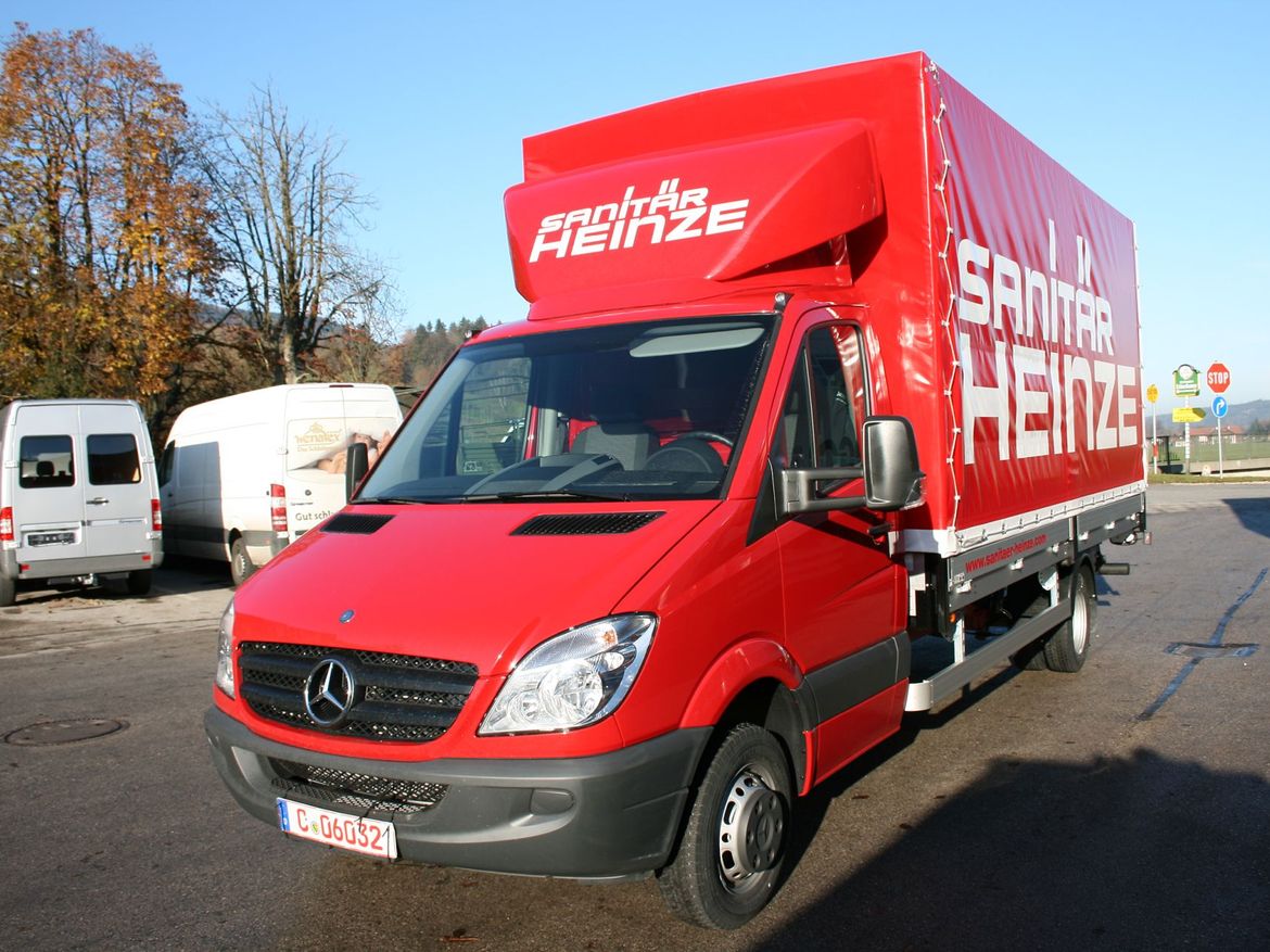 MB Pritsche mit Ladebordwand für Stückguttransporte