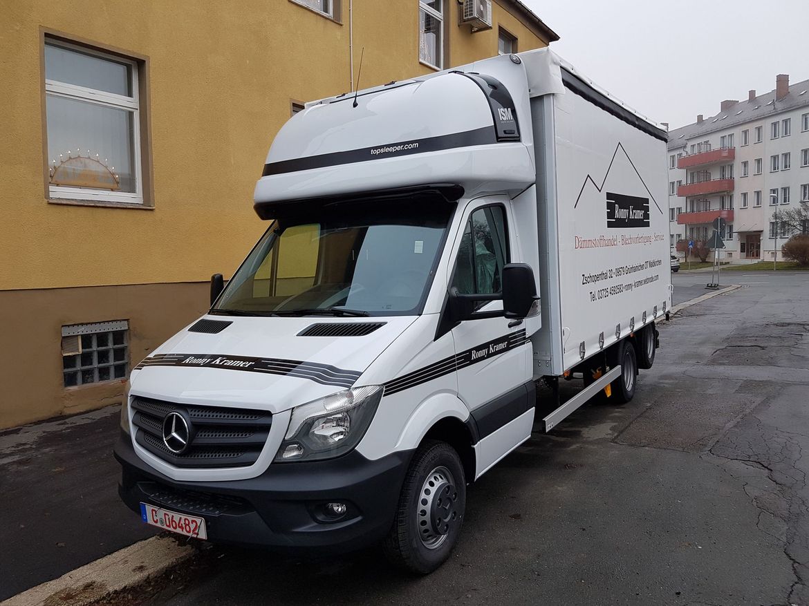 MB Pritsche mit Ladebordwand für Stückguttransporte