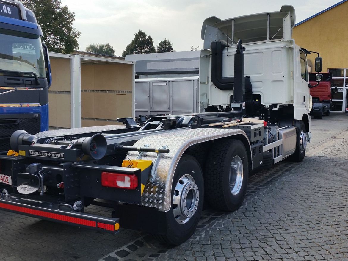 MB Abrollkipper für Abrollcontainertransporte