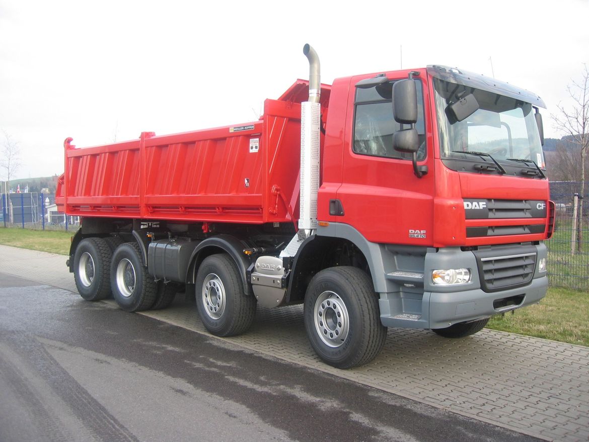 DAF Dreiseitenkipper für Schüttguttransporte