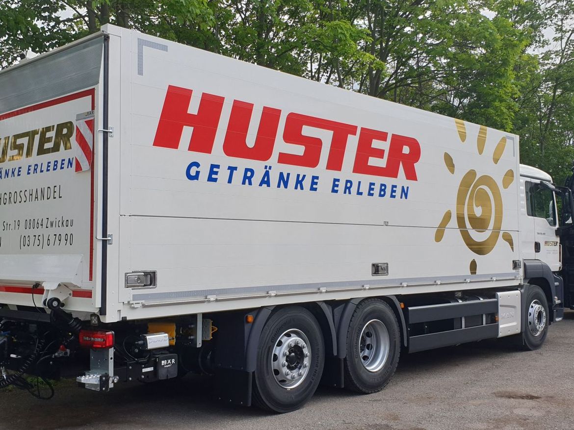 MAN Getränkekoffer mit Ladebordwand für Getränketransporte