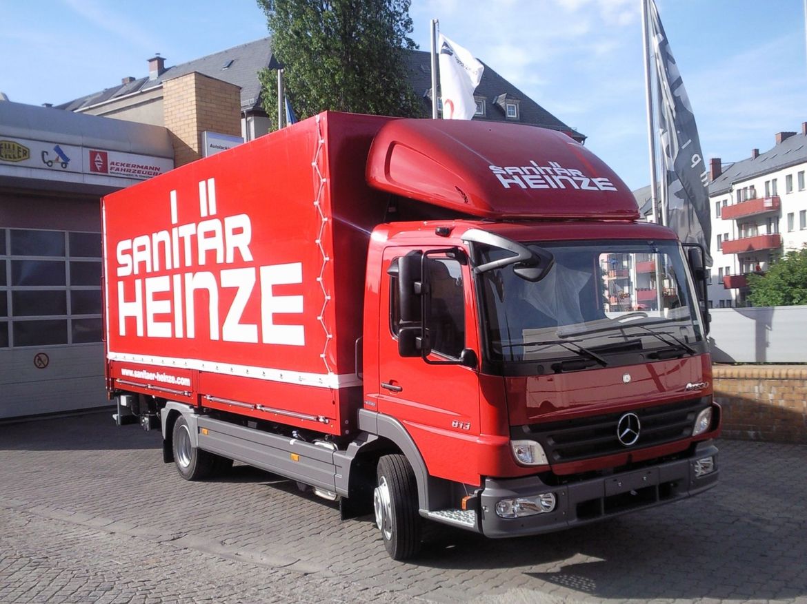 MB Pritsche mit Ladebordwand für Stückguttransporte