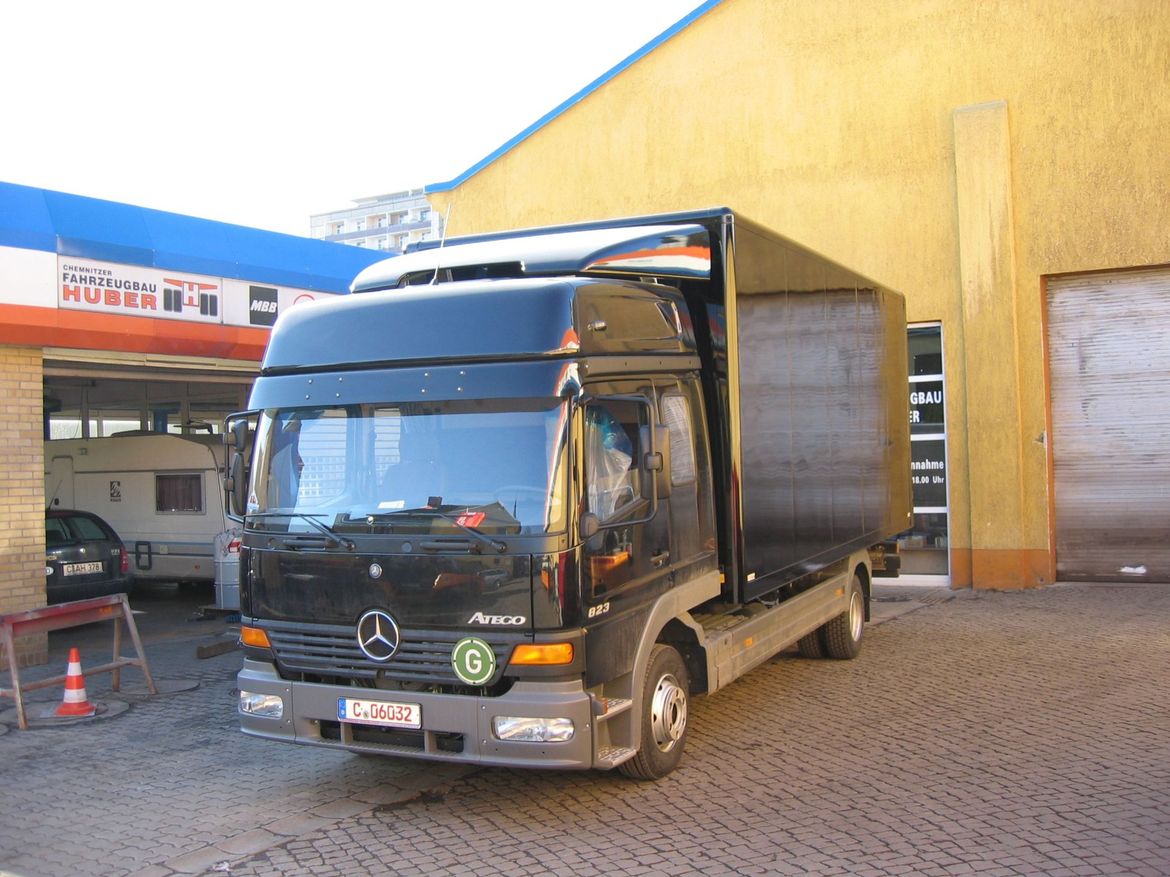 MB Kofferaufbau für Möbeltransporte