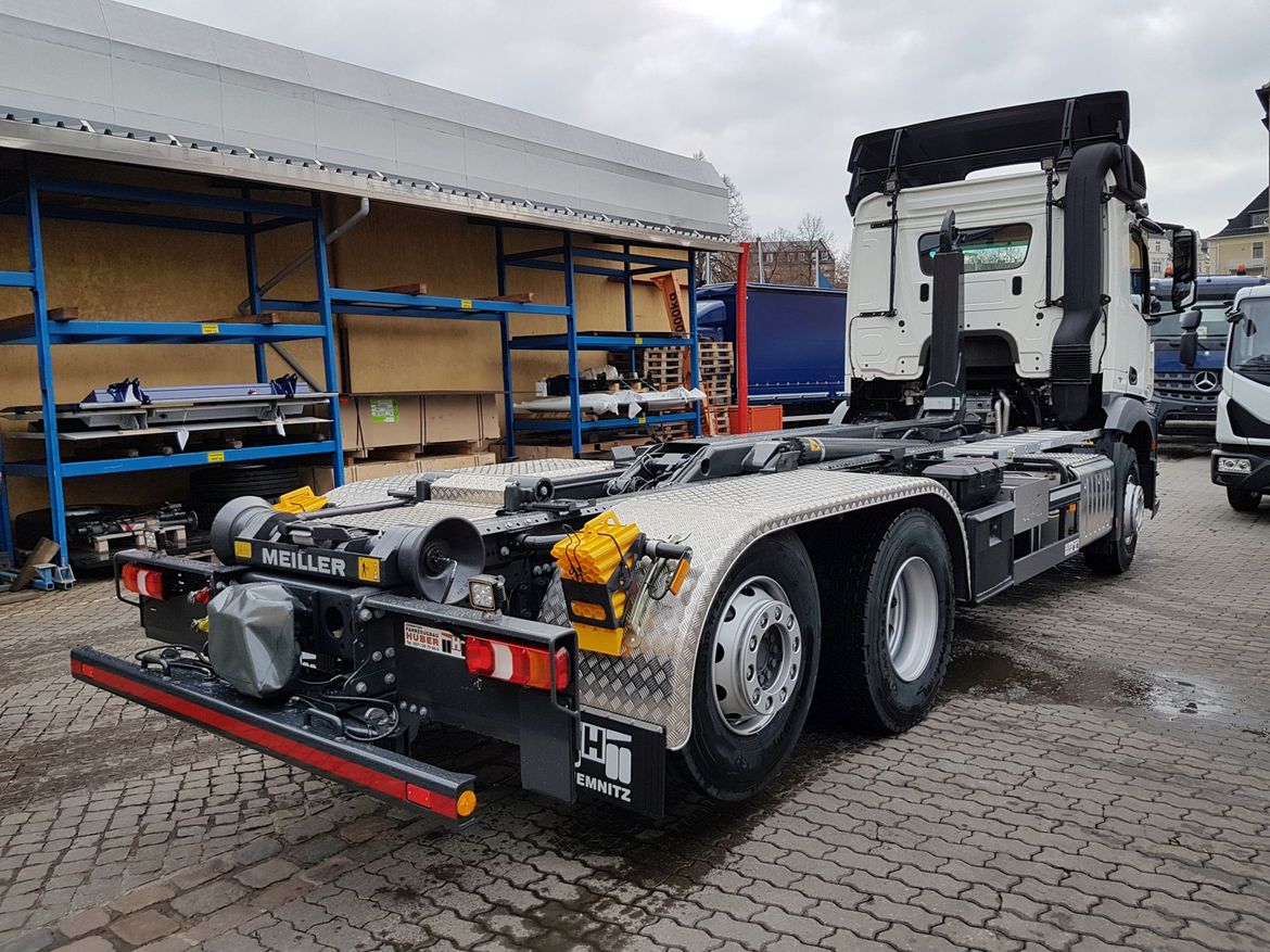MB Abrollkipper für Abrollcontainertransporte